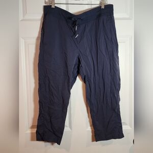 Chico's Zenergy Stretchy Navy Blue Crop Pants XL (Chicos 3)